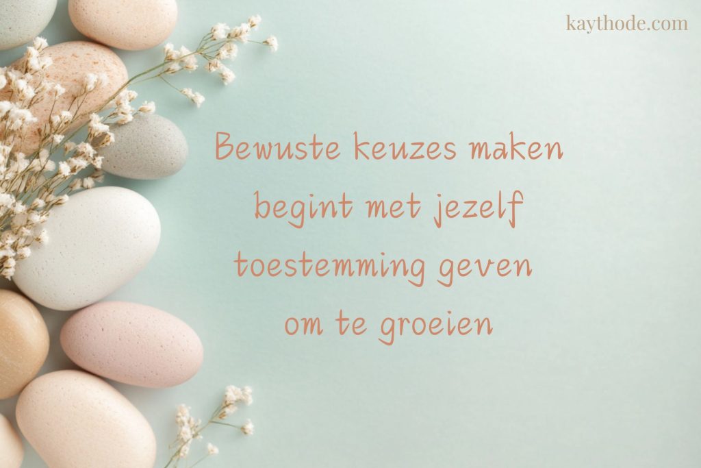 Mindful eten, sociale situaties en dieet, omgaan met verleidingen, keto en sociale momenten, bewuste keuzes gezond eten, mindful keuzes maken.