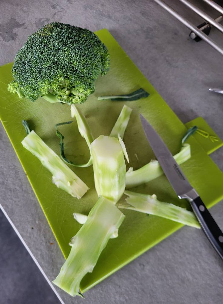 Nederlandse man keto, keto moederdag, ketogene man blog, broccoli nasi, keto ovenschotel, hardlopen 30 km, familiebarbecue keto, quiche zonder zout, hollandse keto gerechten, keto weekendje weg